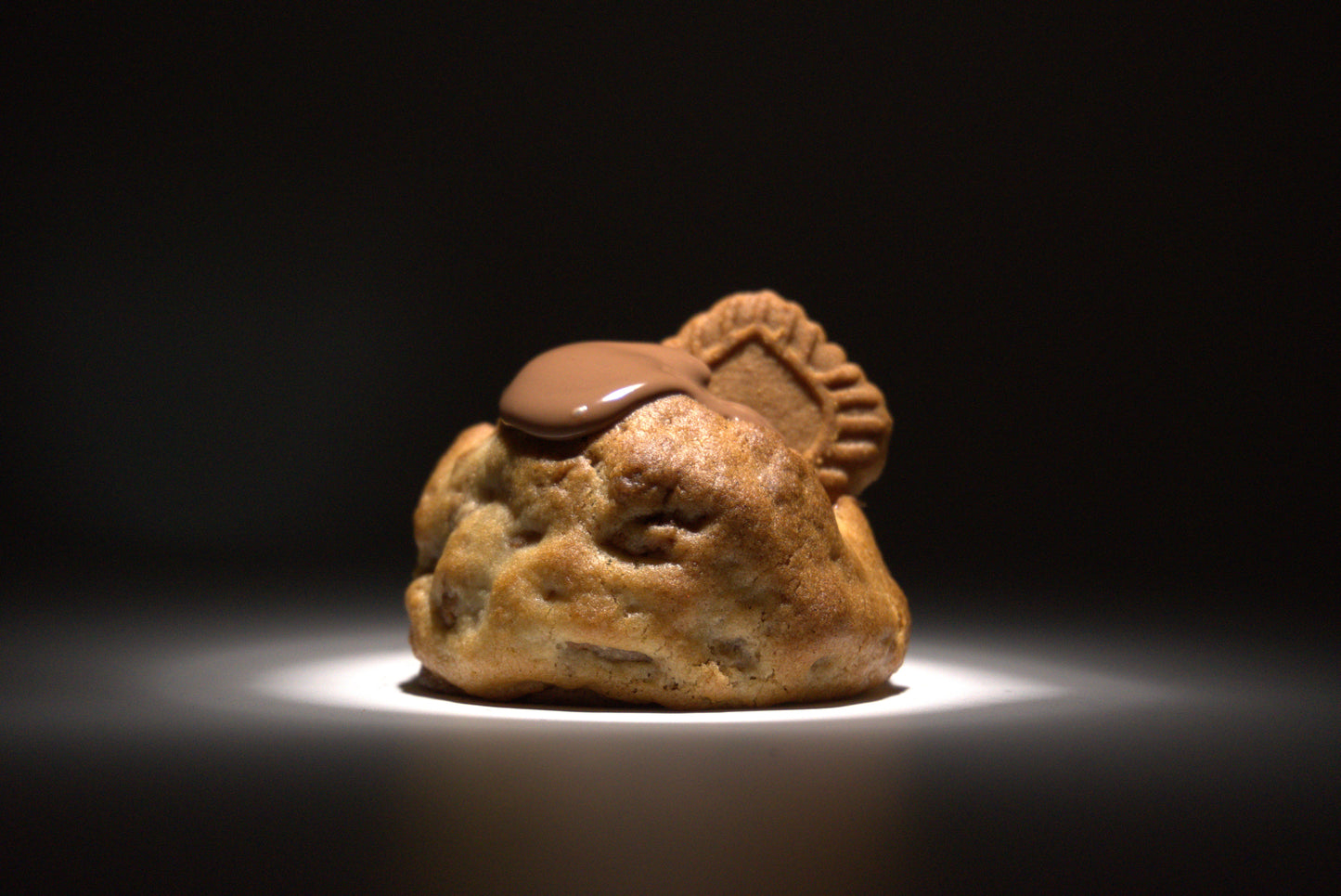 Biscuit Monarch — The Sovereign of Taste